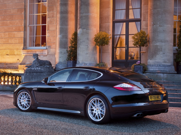 Обои картинки фото автомобили, porsche, panamera, uk-spec, turbo, 2009, 970