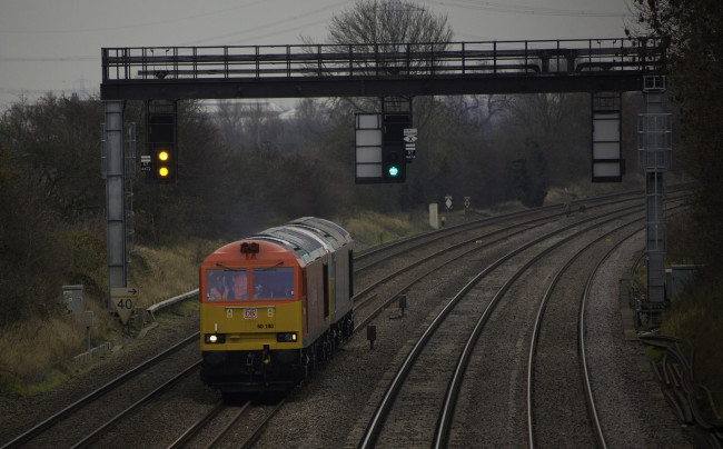 Обои картинки фото техника, поезда, рельсы, локомотив