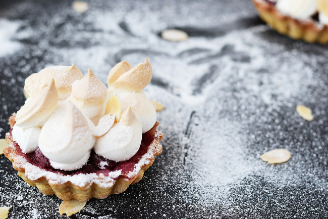 Обои картинки фото еда, пирожные,  кексы,  печенье, пирожное