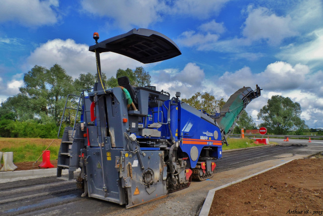 Обои картинки фото техника, асфальтоукладочная техника, асфальтоукладочный, комбайн