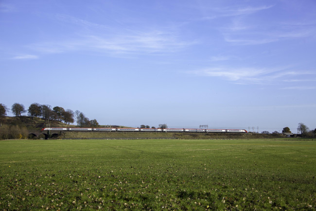 Обои картинки фото техника, поезда, рельсы, локомотив