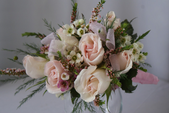 Обои картинки фото цветы, букеты,  композиции, букет, розы