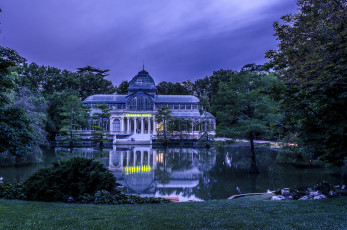 Картинка города -+дворцы +замки +крепости дворец пруд парк