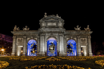 Картинка madrid города мадрид+ испания монумент газон лужайка ночь