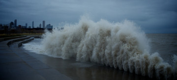 Картинка города -+улицы +площади +набережные тучи город шторм стихия