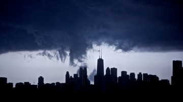 Картинка города -+панорамы тучи город шторм стихия