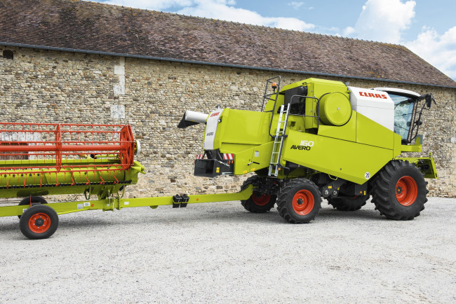 Обои картинки фото техника, комбайны, claas, lexion