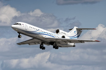 Картинка yakovlev+yak-42d авиация пассажирские+самолёты авиалайнер