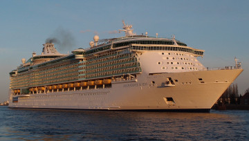 Картинка корабли лайнеры круиз лайнер