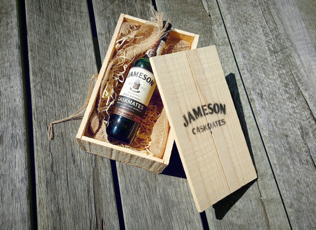 Обои картинки фото бренды, jameson, виски