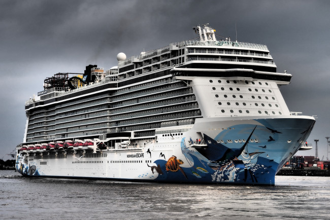 Обои картинки фото корабли, лайнеры, круиз, лайнер