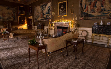 Картинка интерьер дворцы +музеи свечи камин