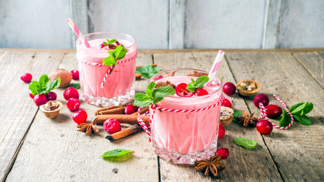 Обои картинки фото еда, напитки, смузи, мята, клюква