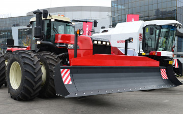 Картинка ростсельмаш+rsm+2375 техника тракторы выставка ростсельмаш rsm2375 поворотный отвал