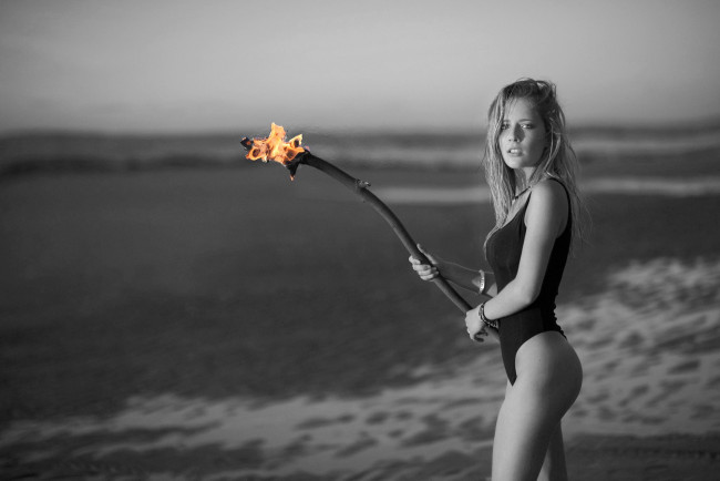 Обои картинки фото девушки, - черно-белые, монохром