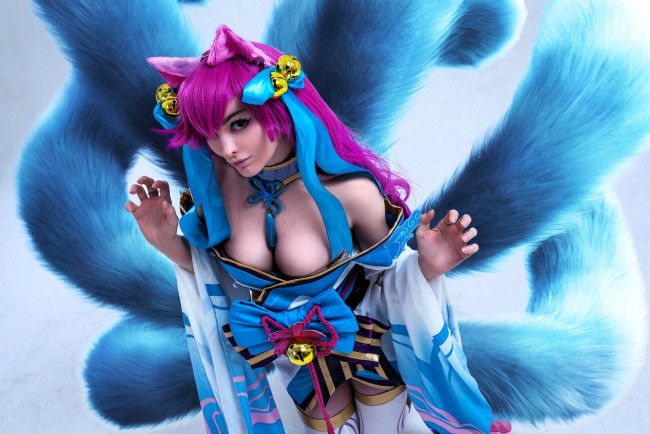 Обои картинки фото девушки, - креатив,  косплей, костюм, образ, хвосты