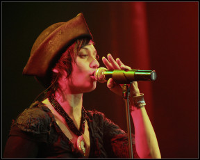 обоя ночные, снайперы, музыка