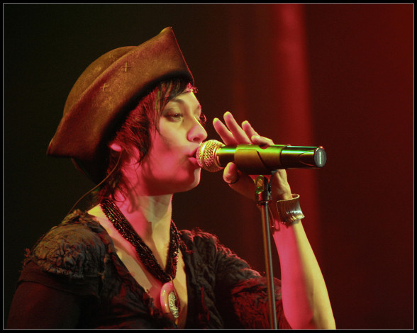 Обои картинки фото ночные, снайперы, музыка