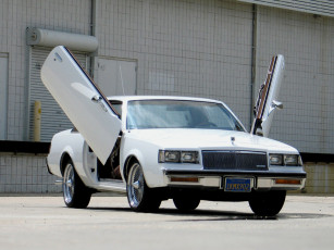 Картинка автомобили buick