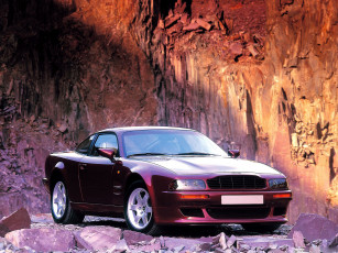 Картинка автомобили aston martin