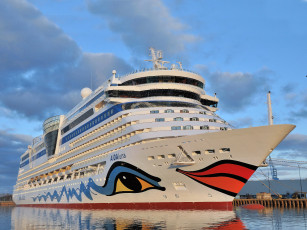 Картинка корабли лайнеры