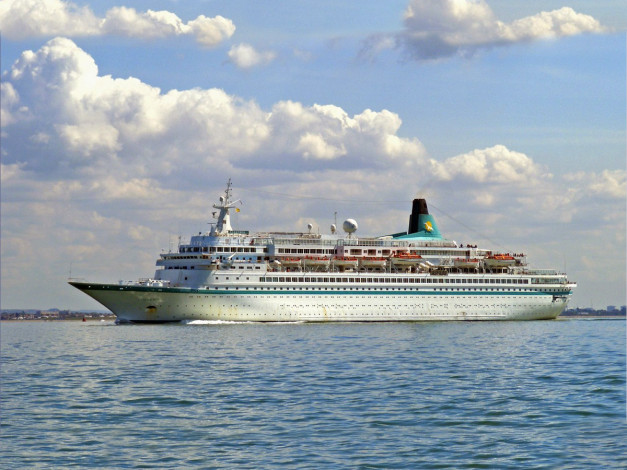 Обои картинки фото корабли, лайнеры