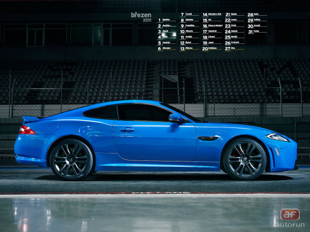 Обои картинки фото календари, автомобили