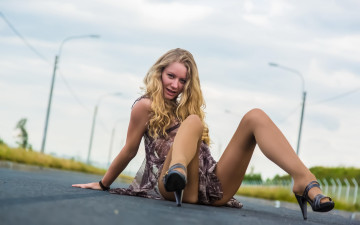 Картинка -Unsort+Блондинки ella девушки unsort блондинки дорога платье колготки