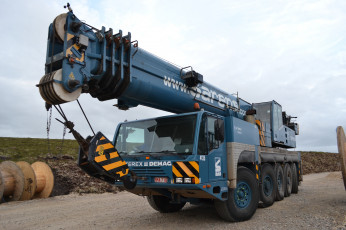 Картинка terex+demag+ac100 техника краны самоходный кран автошасси