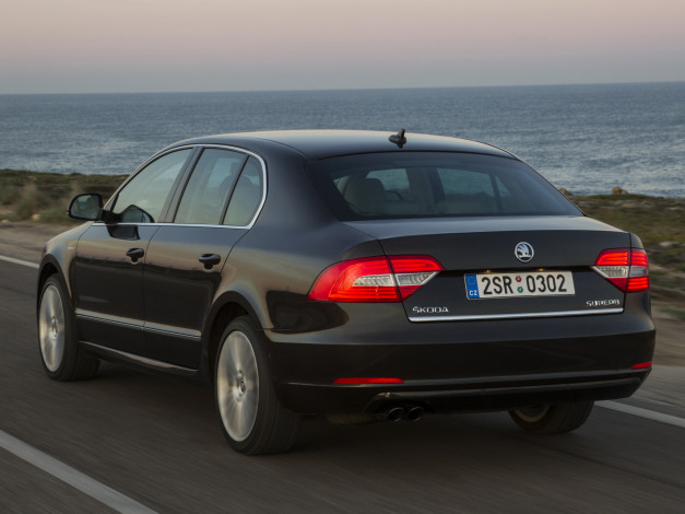 Обои картинки фото автомобили, skoda, superb, laurin, klement, 2013, темный