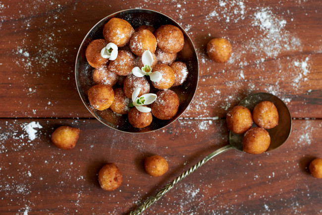 Обои картинки фото еда, хлеб,  выпечка, пончики