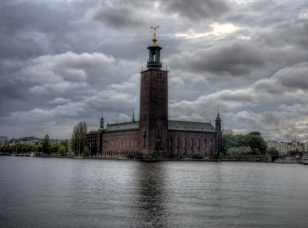 Обои картинки фото town hall, города, стокгольм , швеция, стокгольм, закат, дворец, река