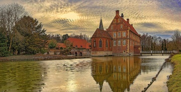 Картинка города -+пейзажи особняк парк пруд