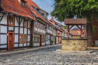 Картинка города -+улицы +площади +набережные улица