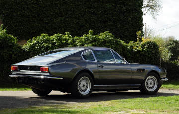 Картинка aston-martin+dbs+v8+1972 автомобили aston+martin 1972 v8 dbs aston-martin