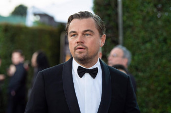 Картинка мужчины leonardo+dicaprio актер костюм бабочка
