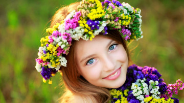 Картинка разное дети девочка лицо венок букет