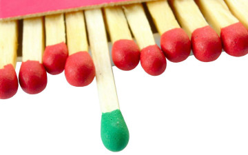 Картинка разное курительные принадлежности спички