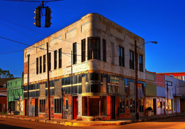 Обои картинки фото heywood, building, by, edward, leger, города, здания, дома, англия