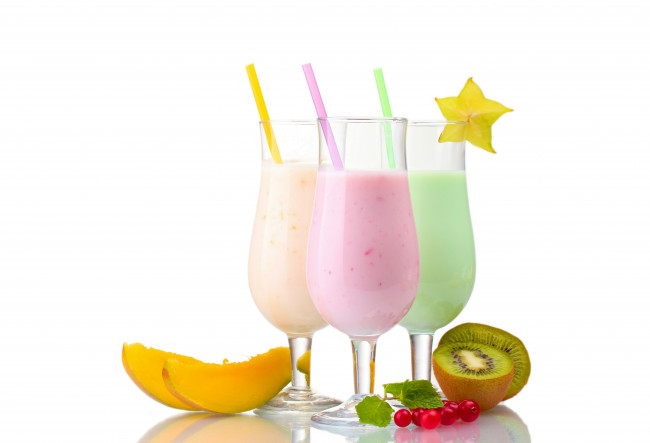 Обои картинки фото еда, напитки, коктейль, киви, карамбола, смородина