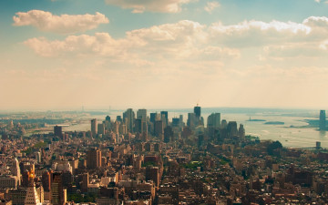 Картинка города -+панорамы дома панорама город вода облака здания