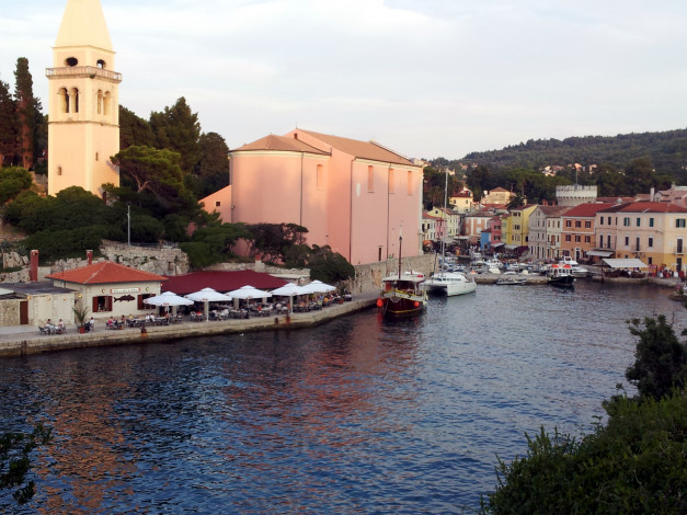 Обои картинки фото города, - улицы,  площади,  набережные, набережная, кафе, катера