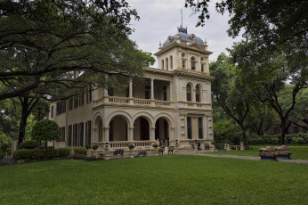 Картинка города -+здания +дома жилье