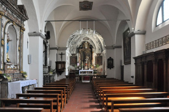 Картинка интерьер убранство +роспись+храма костел