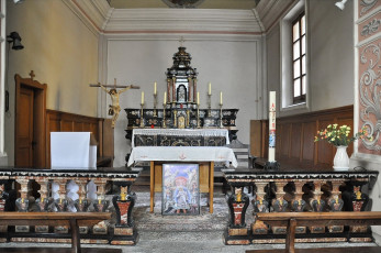 Картинка интерьер убранство +роспись+храма костел