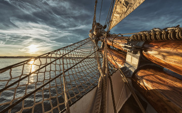 Картинка корабли парусники мачты паруса