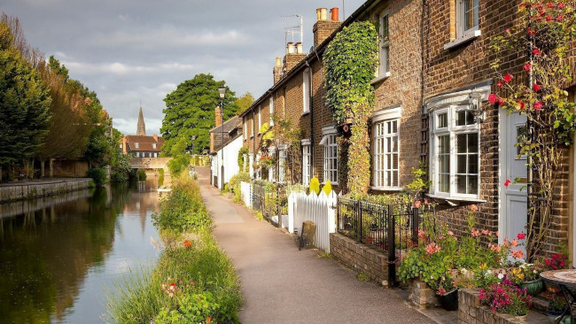 Обои картинки фото города, - улицы,  площади,  набережные, канал, дома, цветы