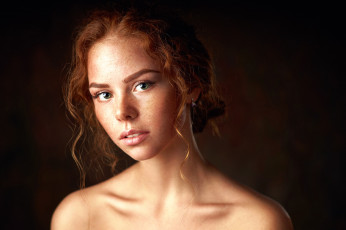 Картинка эрика+постникова девушки -+лица +портреты эрика постникова лицо портрет рыжеволосая девушка модель красотка взгляд макияж сексуальная веснушки