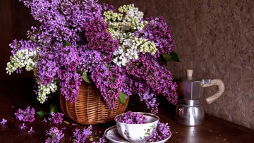 Картинка цветы сирень корзинка букет