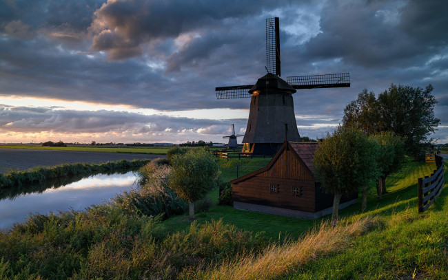 Обои картинки фото разное, мельницы, река, дом
